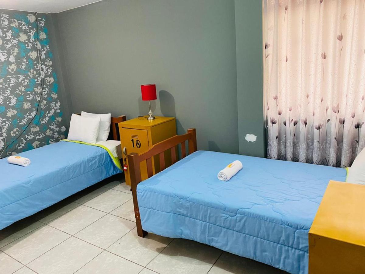 Quarto Individual com Banheiro Privativo
