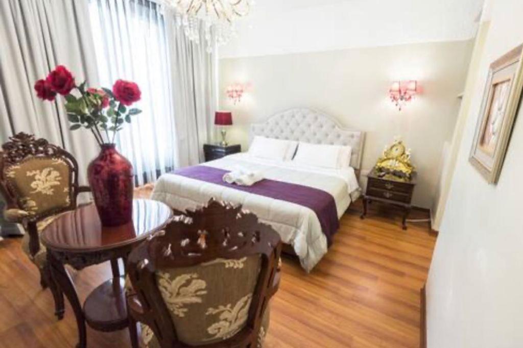 King Suite