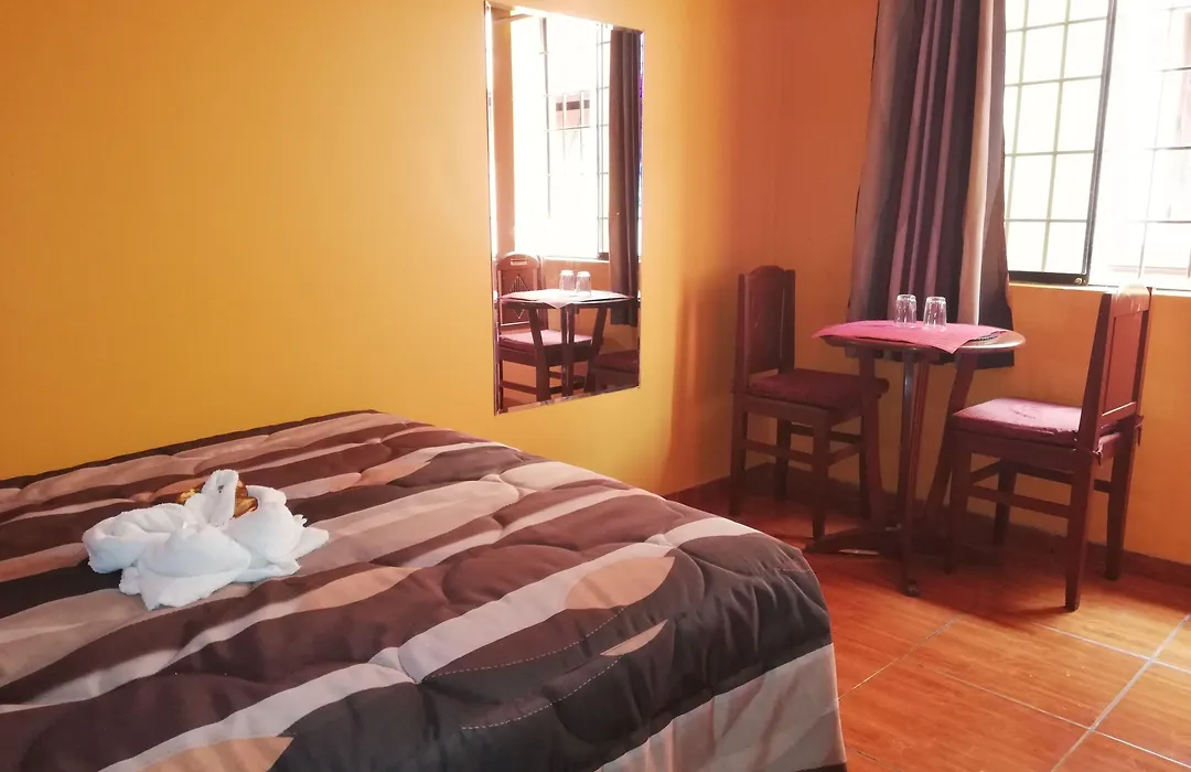 Hostal GQ-1