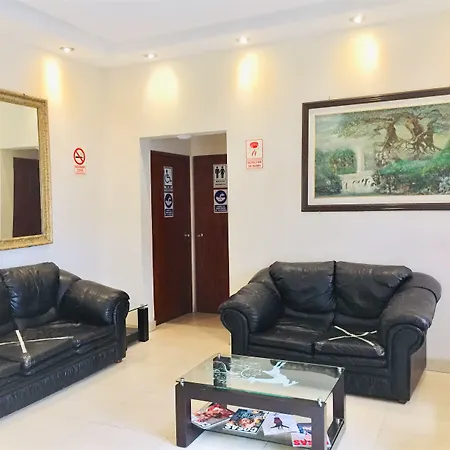 Hostal Carlos Tenaud-3
