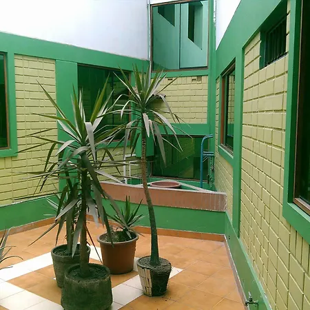 Hostal Hostello - Lima Airport-3